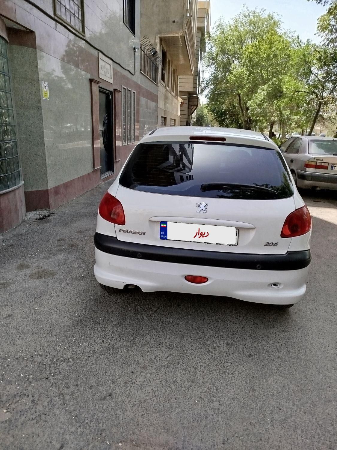 پژو 206 تیپ 5 - 1396