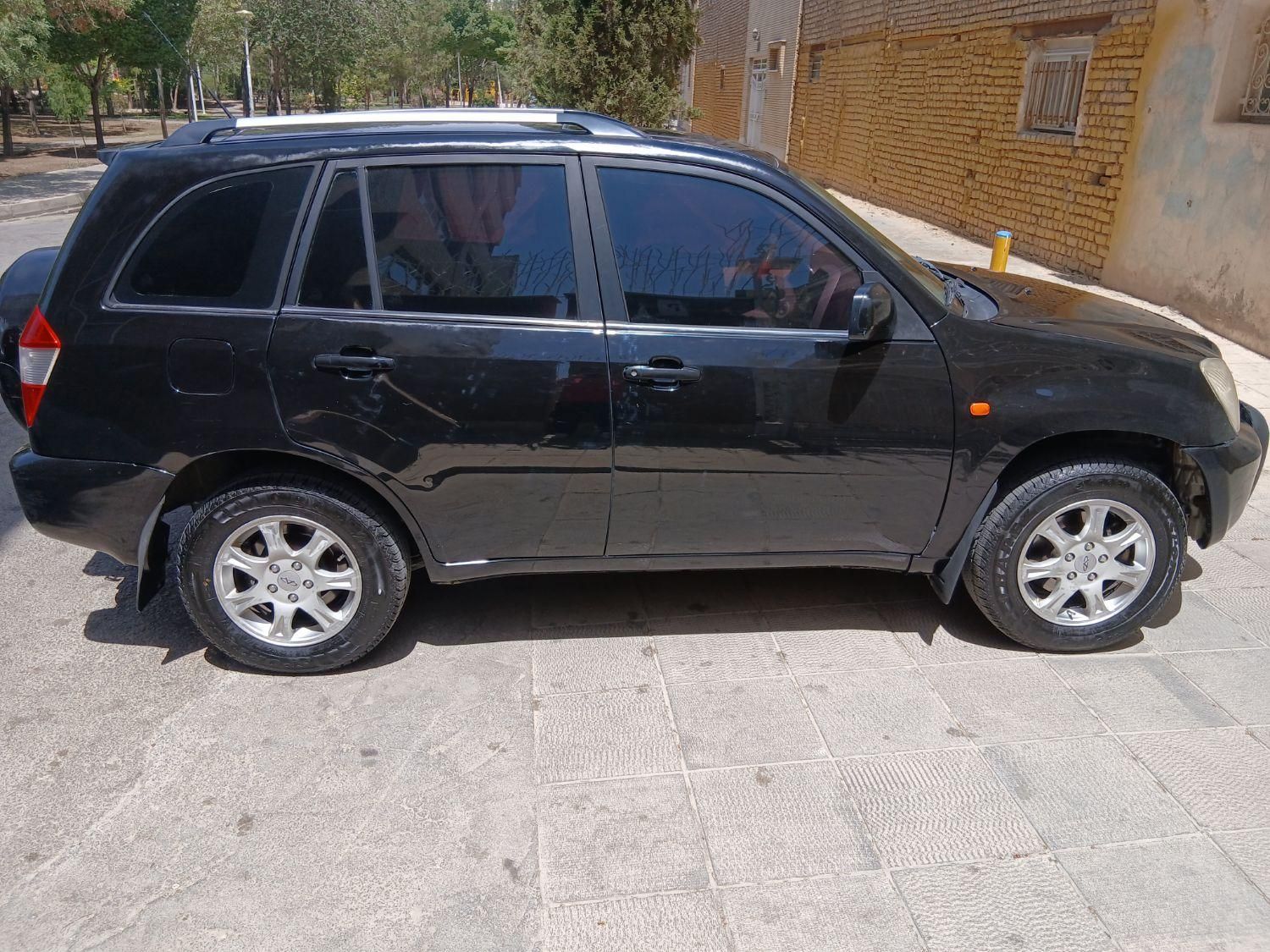 ام وی ام X33 دنده‌ای ساده - 1393