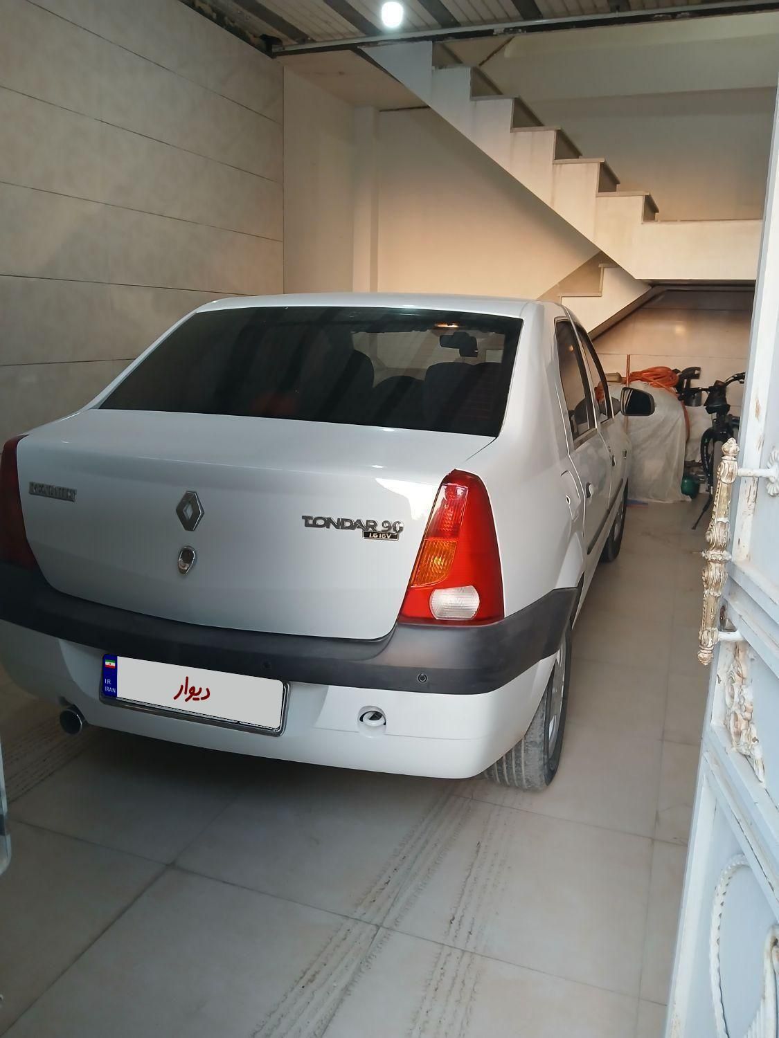 خودرو رنو، تندر 90 آگهی ann_18911147