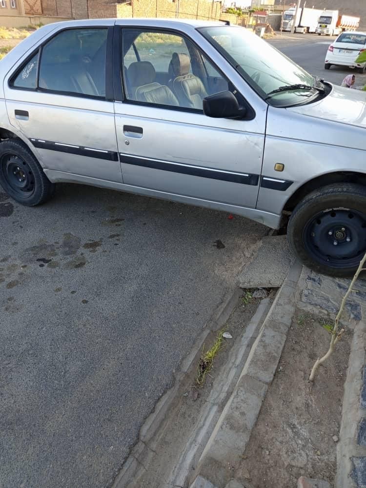 پژو 405 GLX - 1386