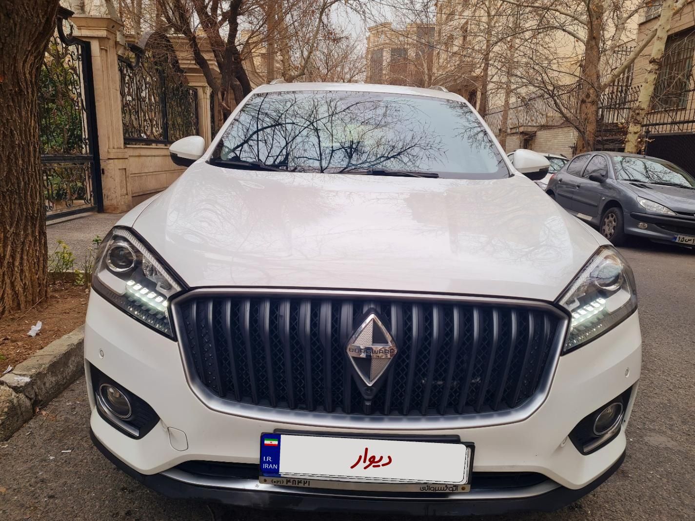 بورگوارد BX7 آلتیمیت - 2018