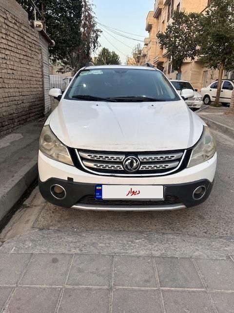 خودرو دانگ فنگ، H30 کراس آگهی ann_18913021