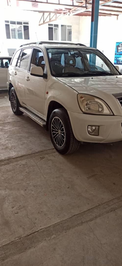 خودرو ام وی ام، X33 آگهی ann_18915471