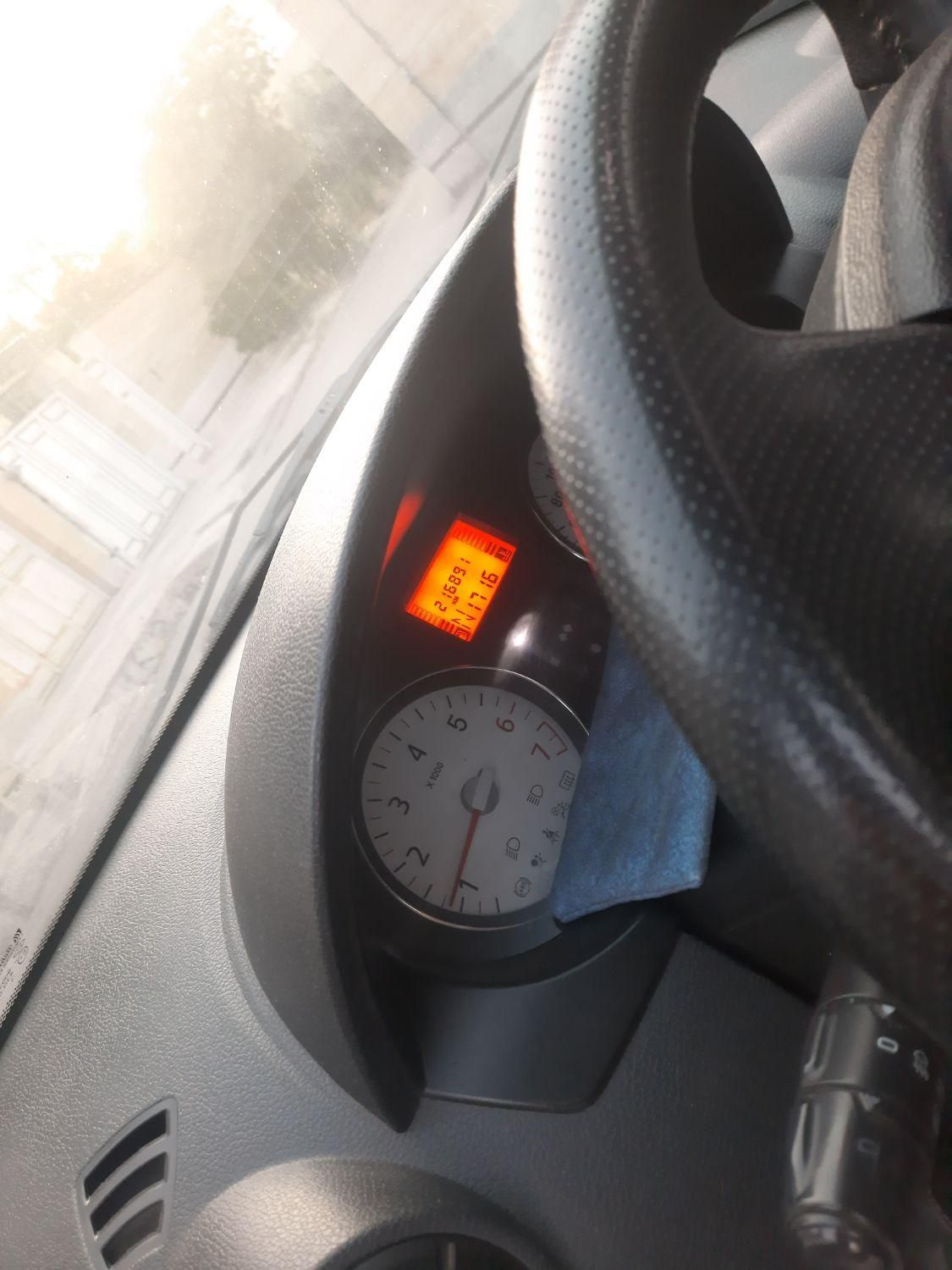خودرو رنو، تندر 90 آگهی ann_18919542