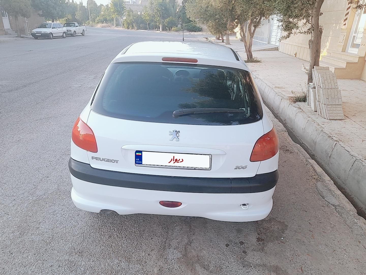 پژو 206 تیپ 2 - 1390