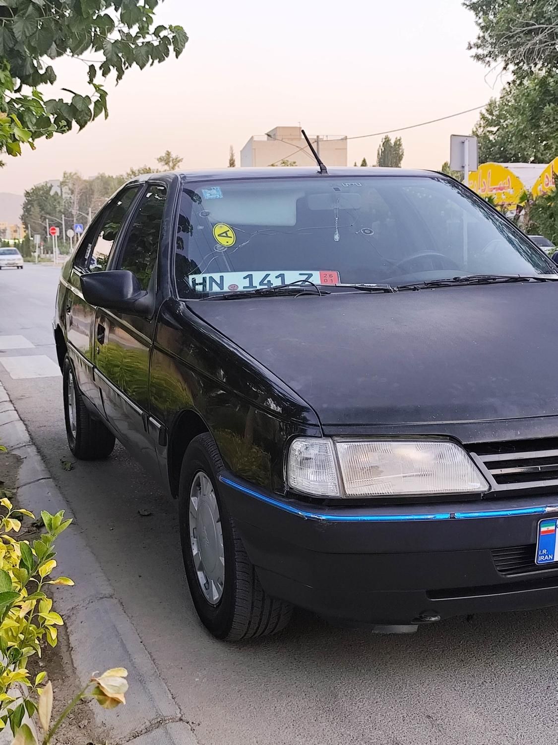 پژو 405 GLX - 1381
