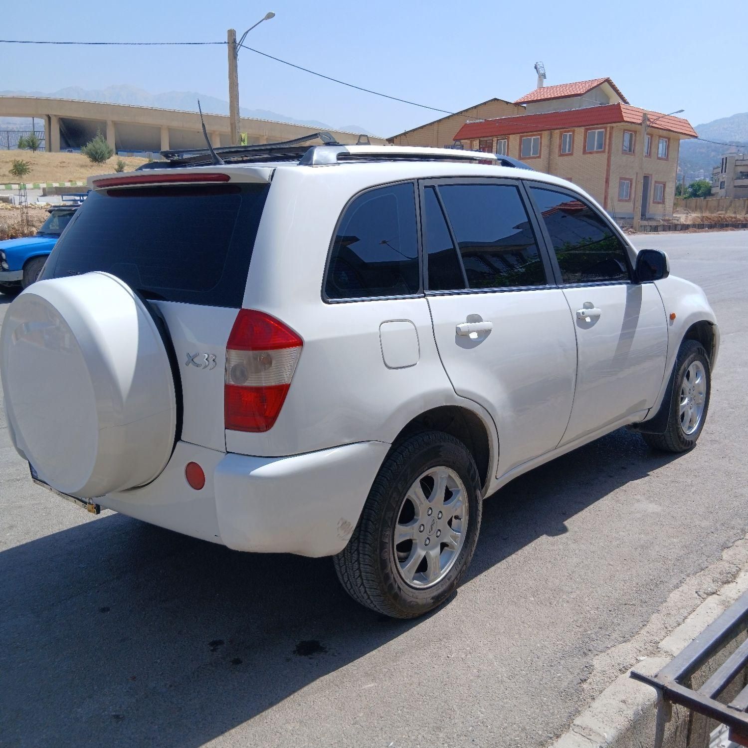 ام وی ام X33 دنده‌ای ساده - 1391