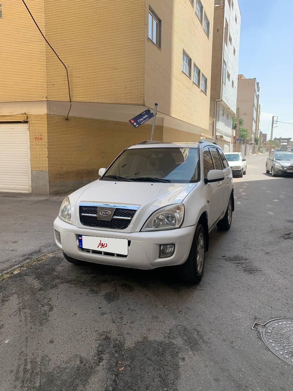 ام وی ام X33 دنده‌ای ساده - 1391