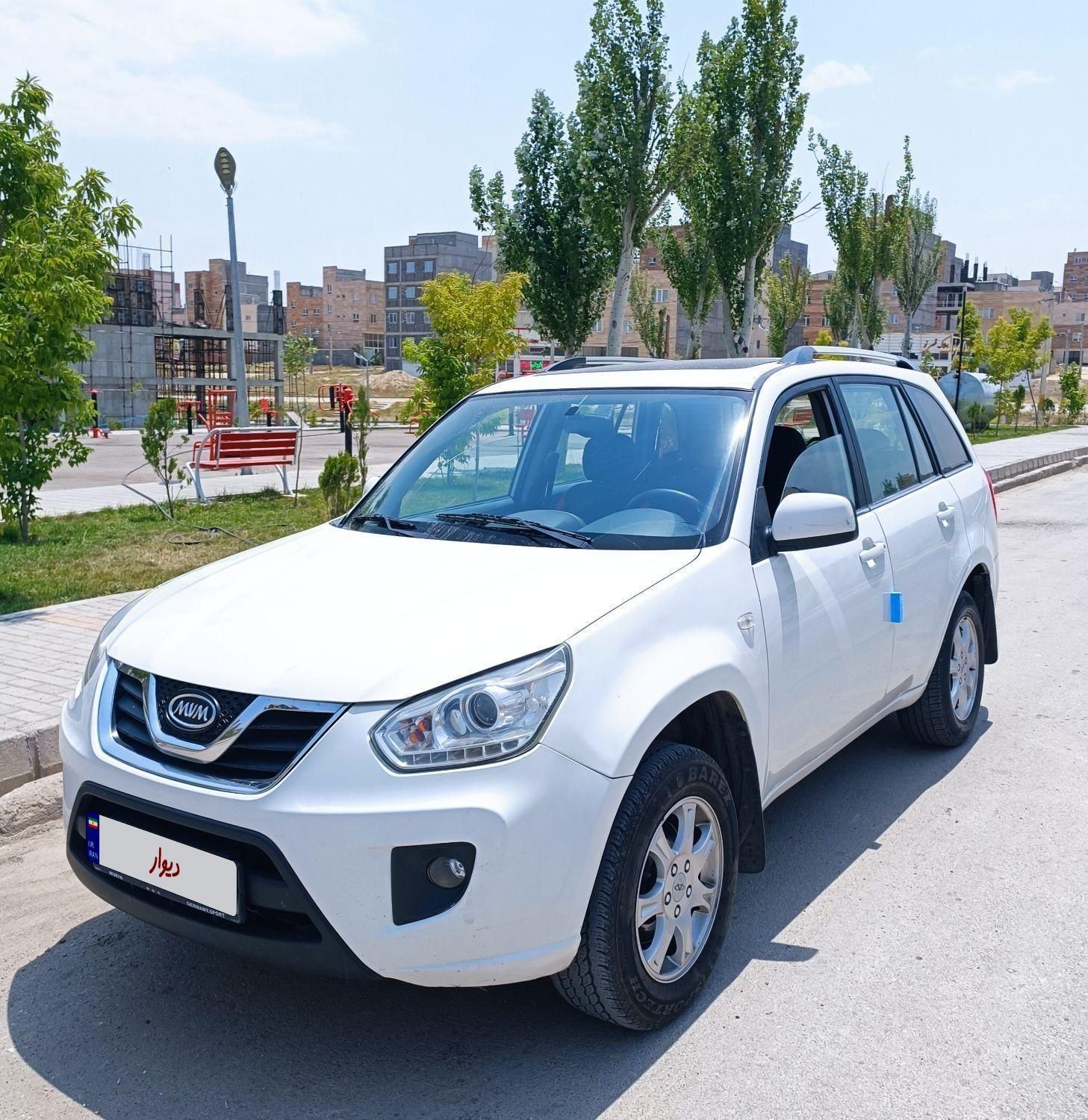 ام وی ام X33 دنده‌ای ساده - 1395