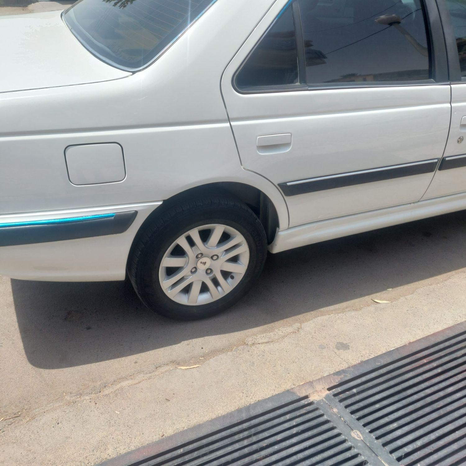 پژو پارس LX - 1400