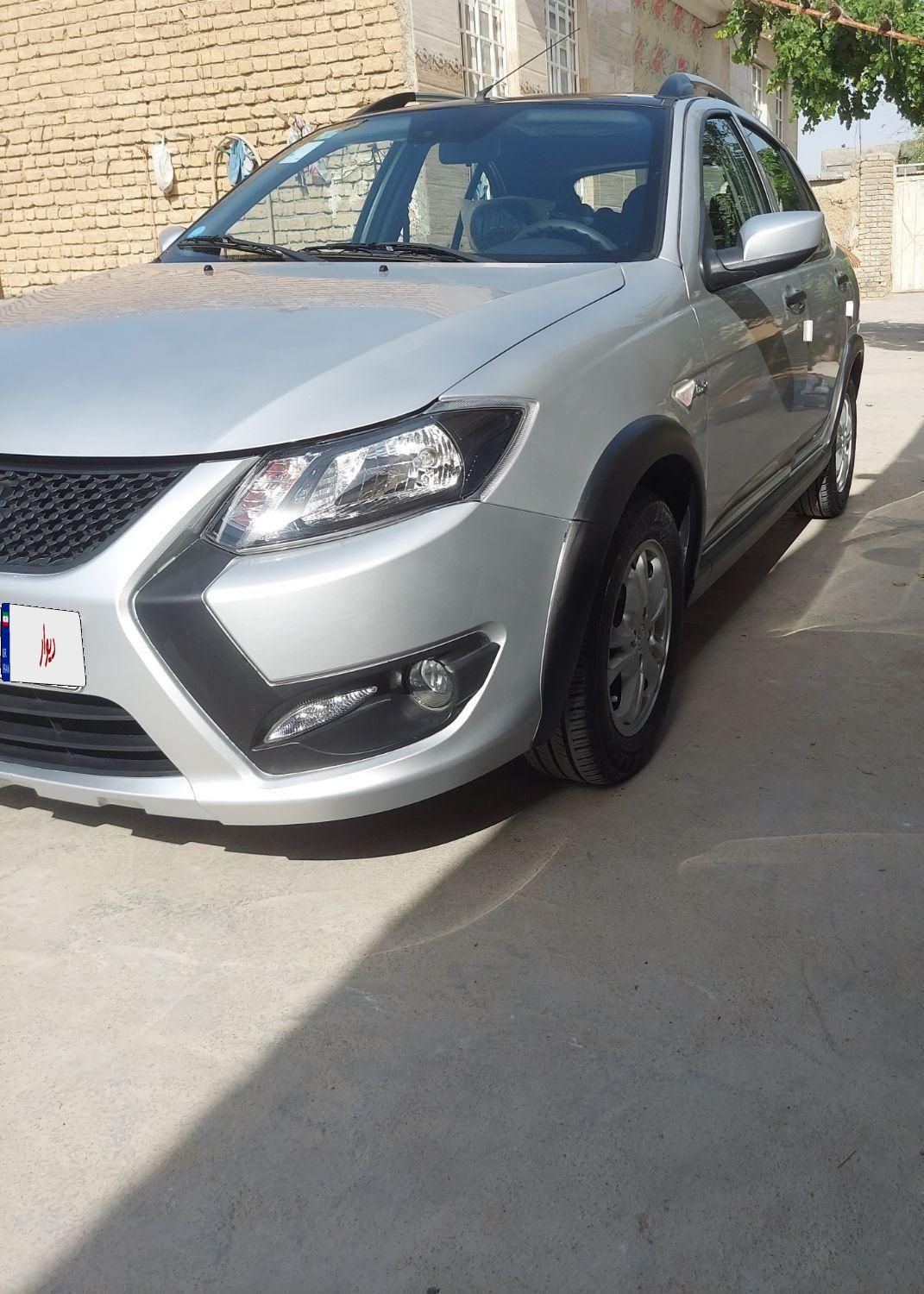 خودرو کوییک، R آگهی ann_18927402