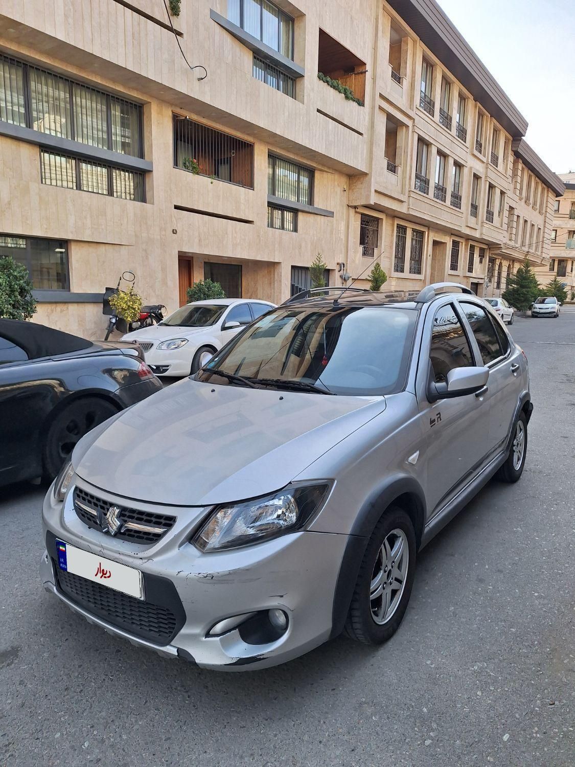 خودرو کوییک، R آگهی ann_18927449
