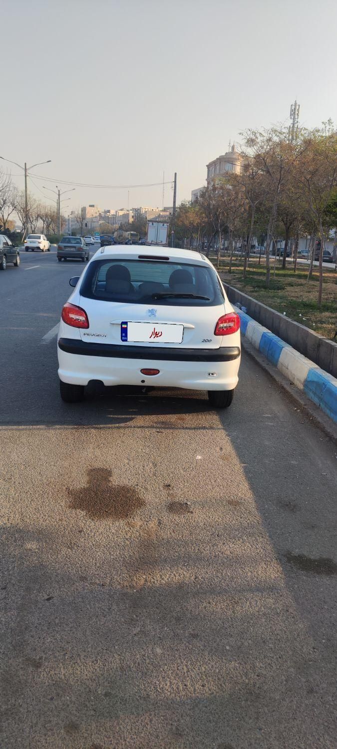 پژو 206 تیپ 2 - 1396