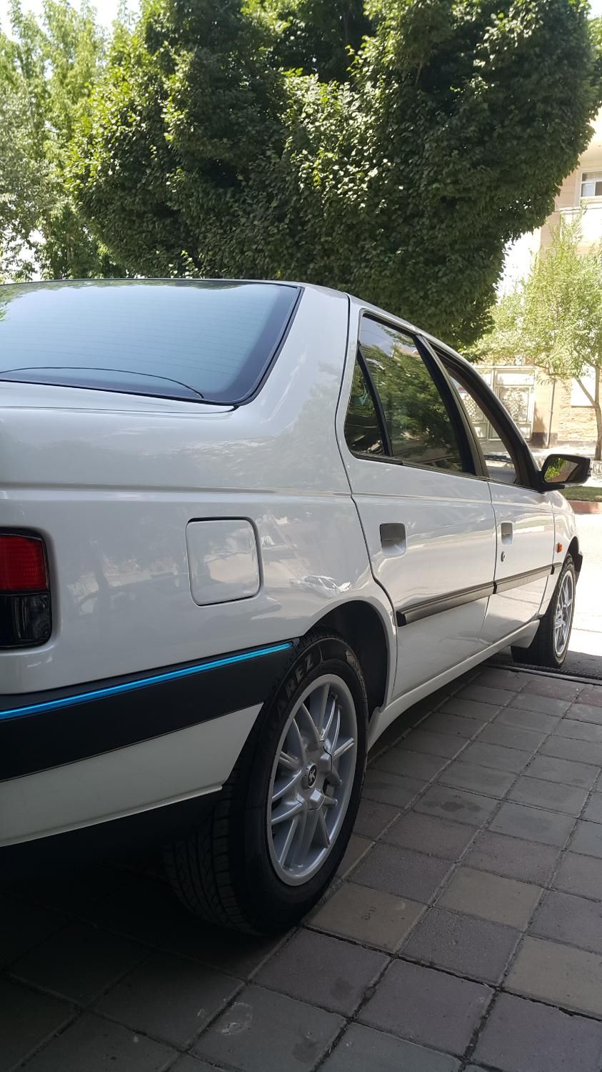 پژو 405 بنزینی GLX - TU5 - 1389