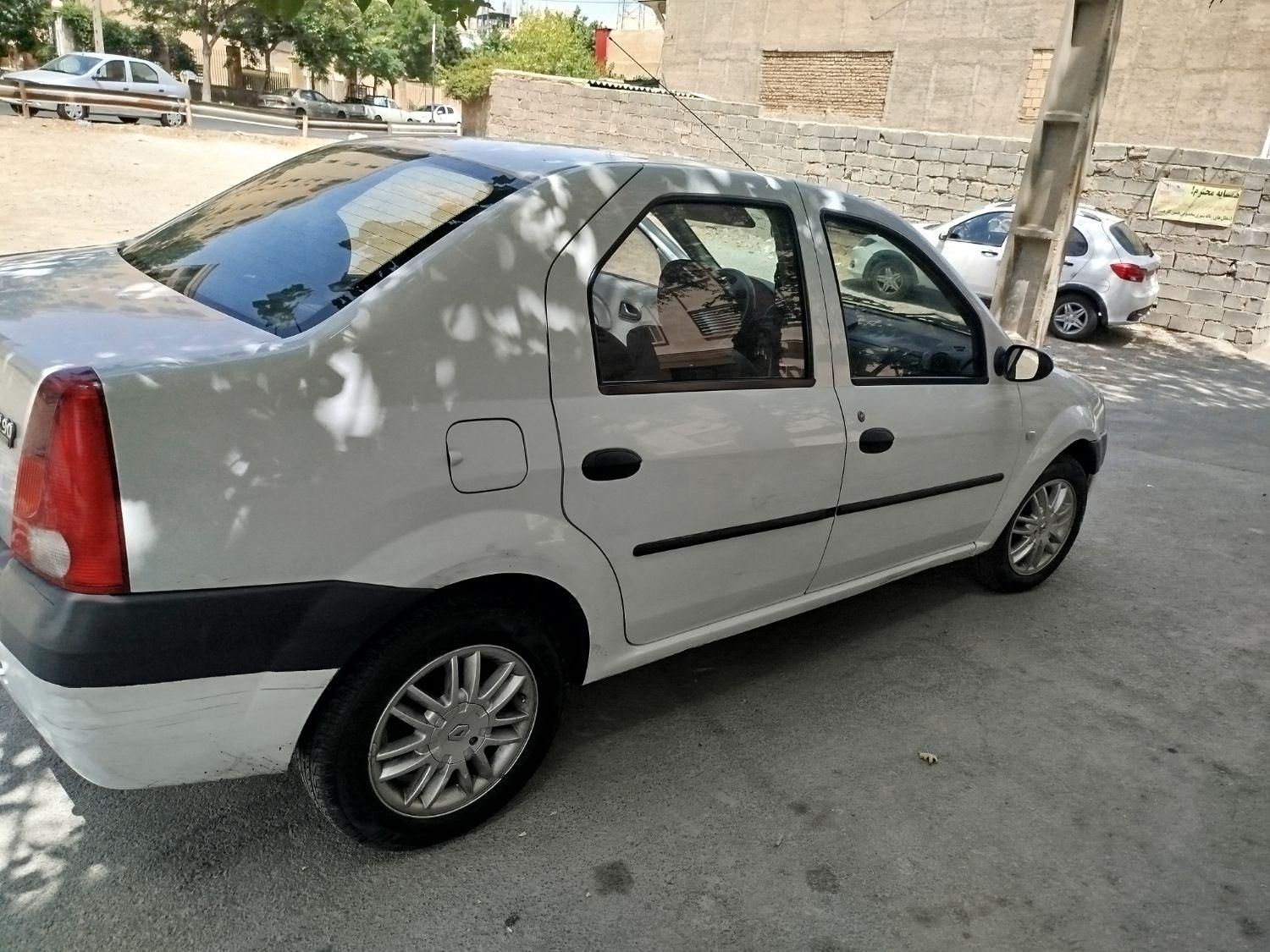 رنو تندر 90 E2 - 1395