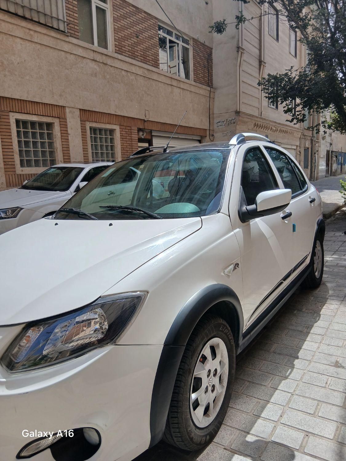 کوییک R دنده‌ای - 1402