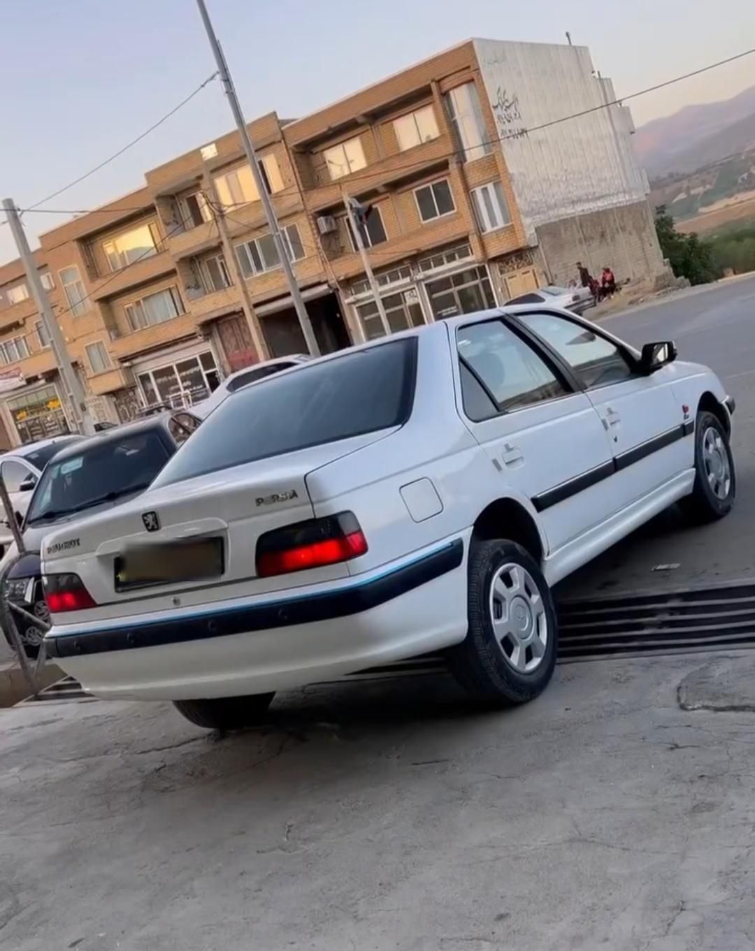 پژو پارس سال - 1393