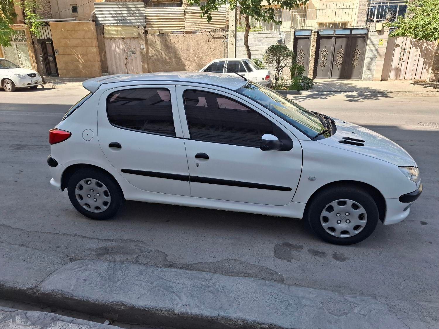 خودرو پژو، 206 آگهی ann_18932253