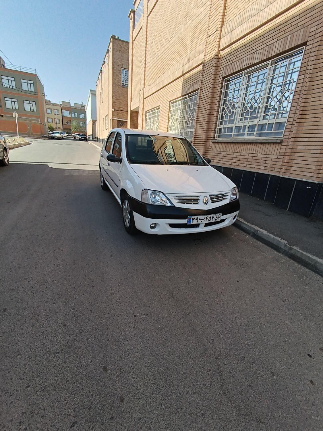 رنو تندر 90 E2 - 1387