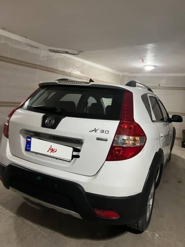 خودرو دانگ فنگ، H30 کراس آگهی ann_18933659