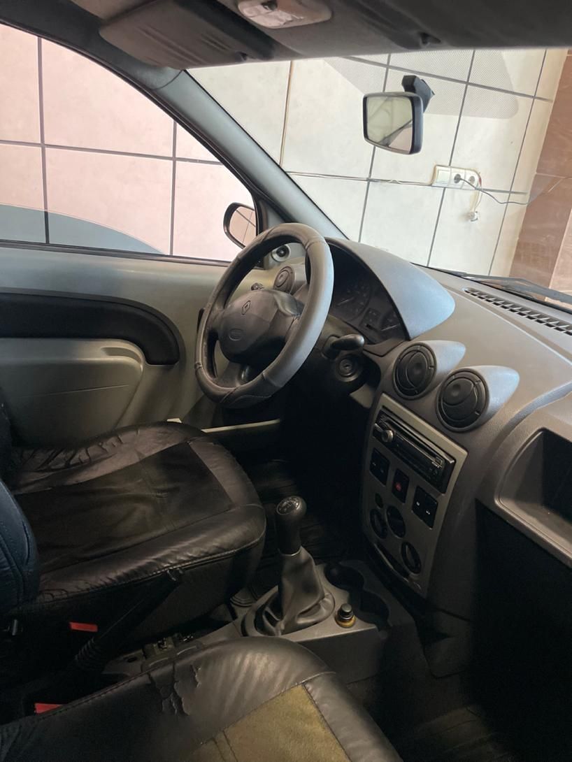رنو تندر 90 E1 - 1389