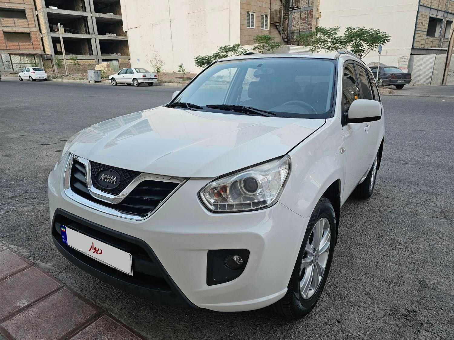 خودرو ام وی ام، X33 آگهی ann_18936740