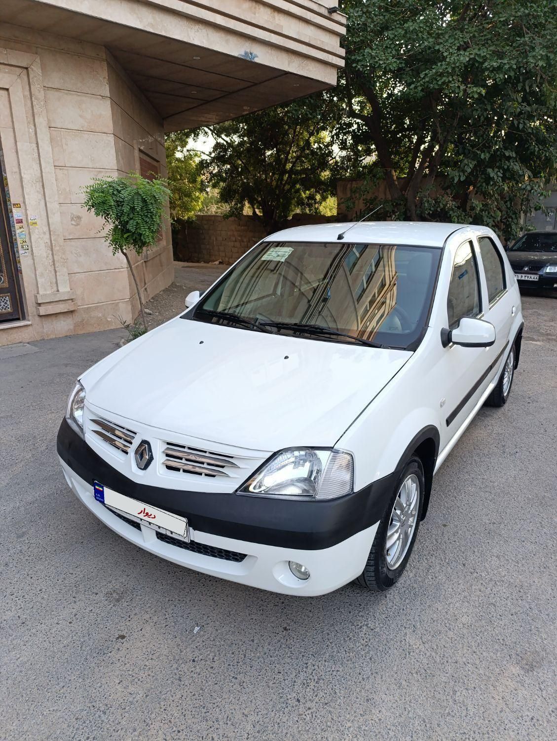 خودرو رنو، تندر 90 آگهی ann_18936886