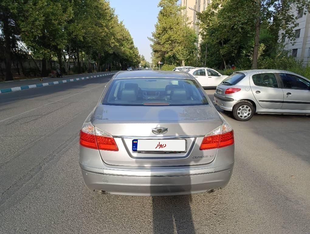 هیوندای جنسیس ۳.۸ لیتر فول - 2012
