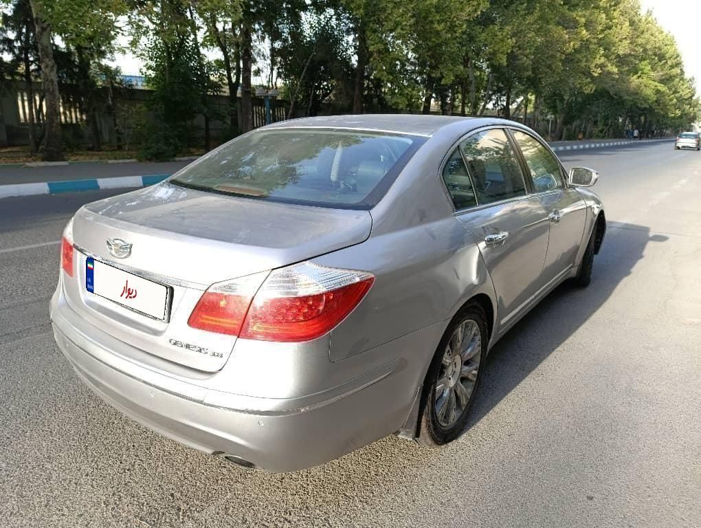 هیوندای جنسیس ۳.۸ لیتر فول - 2012