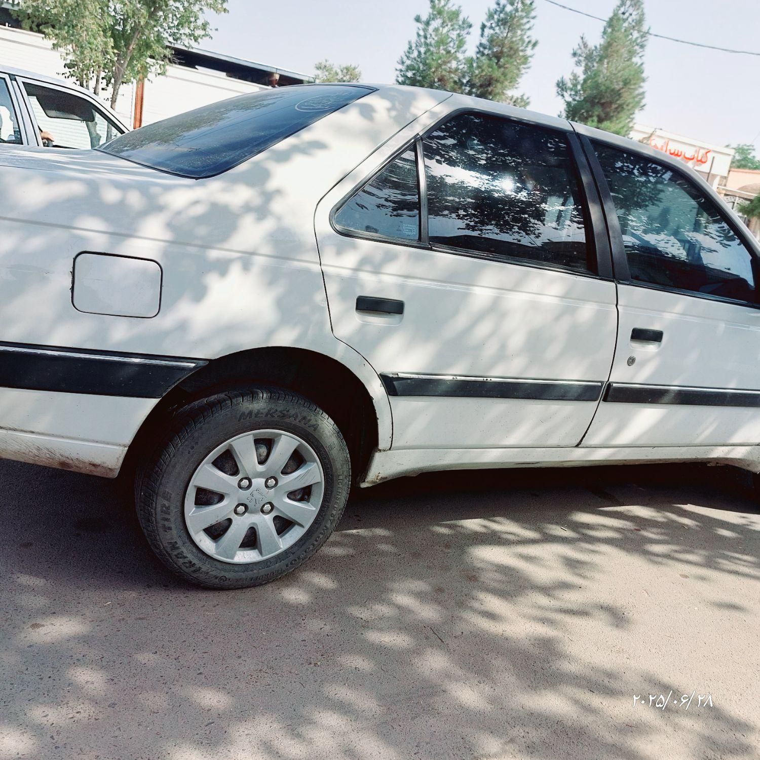 پژو 405 بنزینی GLX - TU5 - 1391