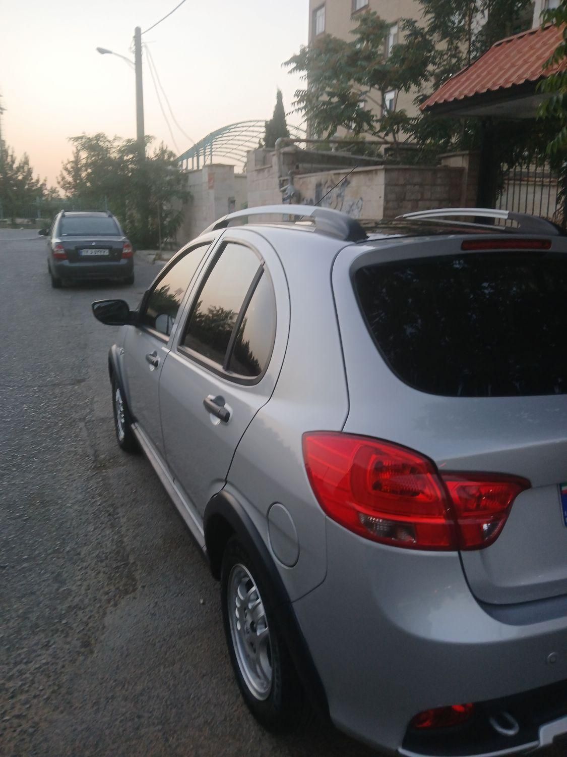 خودرو کوییک، R آگهی ann_18937157
