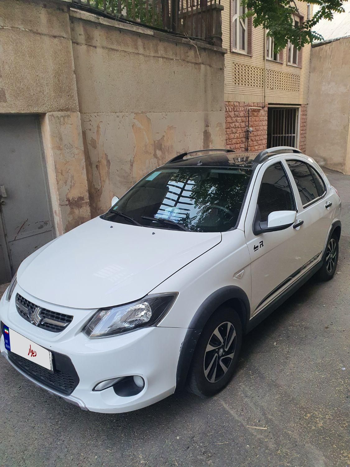 کوییک R دنده‌ای - 1399