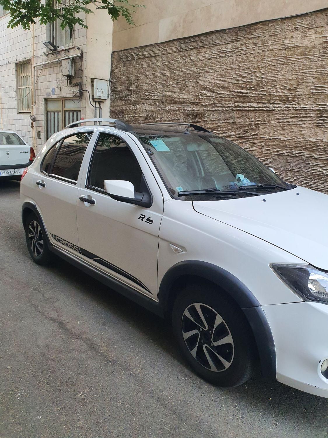 کوییک R دنده‌ای - 1399