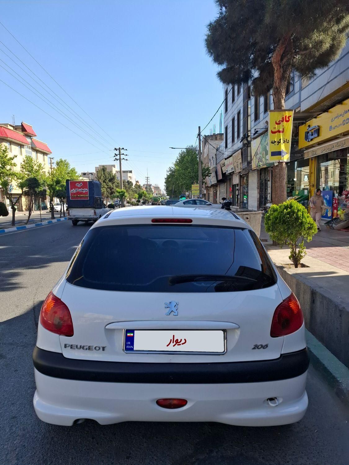 پژو 206 تیپ 5 - 1393