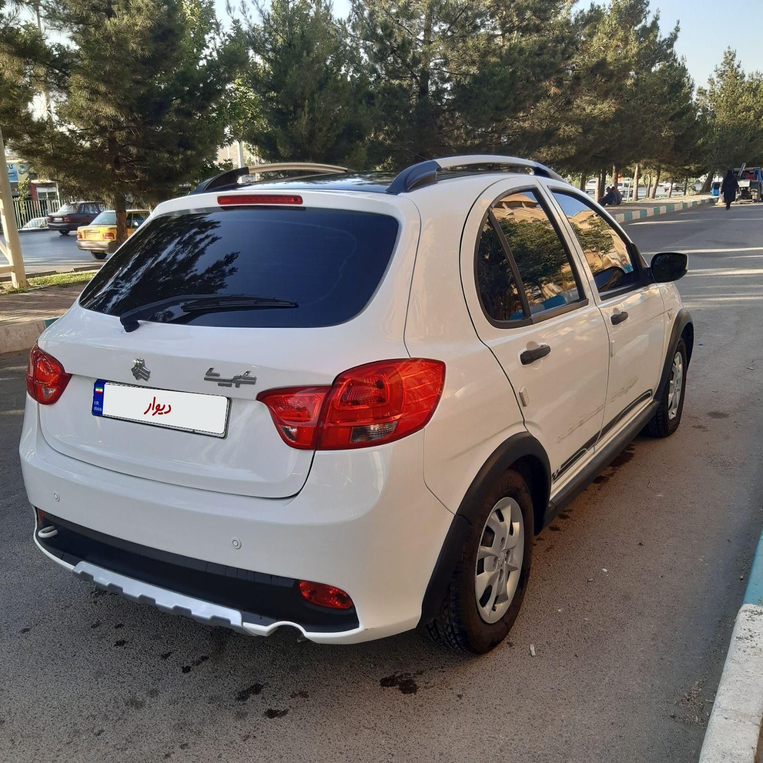 کوییک R دنده‌ای - 1402