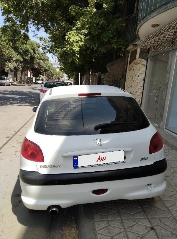 پژو 206 تیپ 3 - 1393