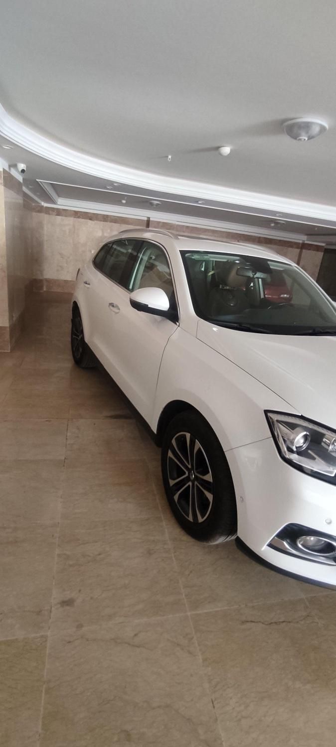 بورگوارد BX7 آلتیمیت - 2018