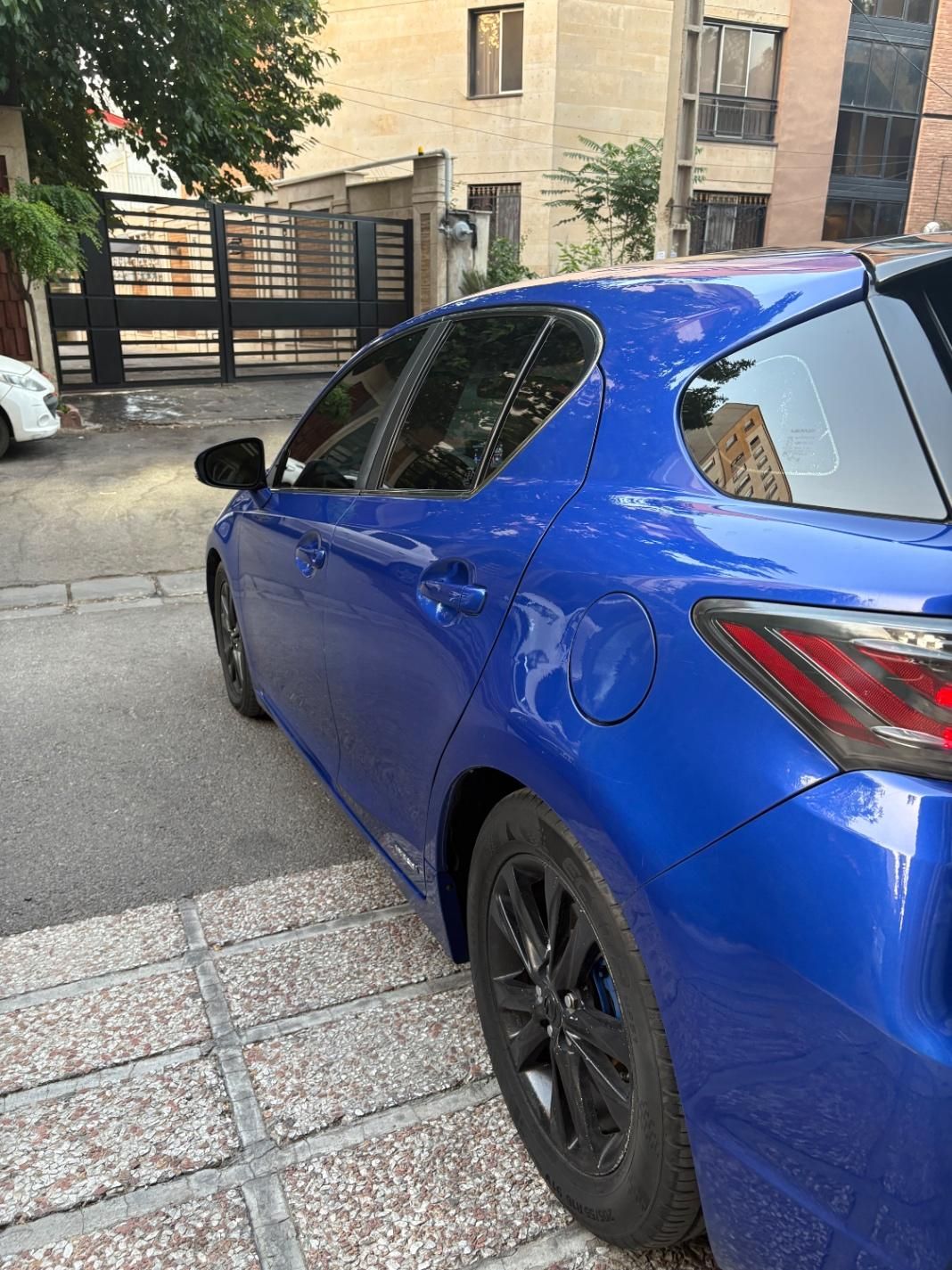 لکسوس CT 200H - 2015