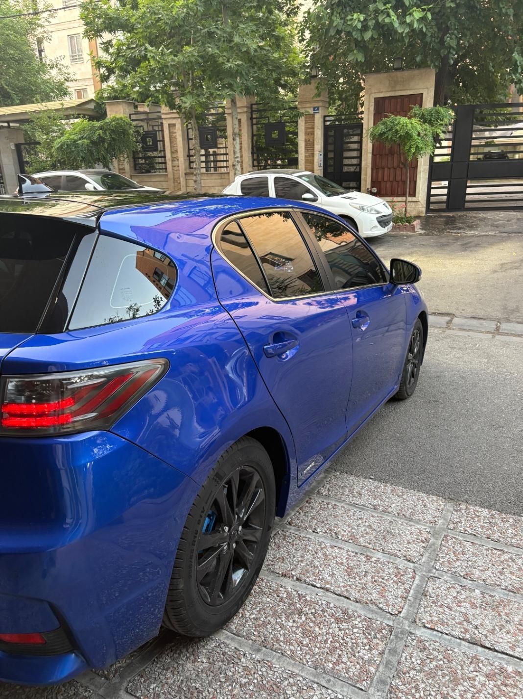 لکسوس CT 200H - 2015