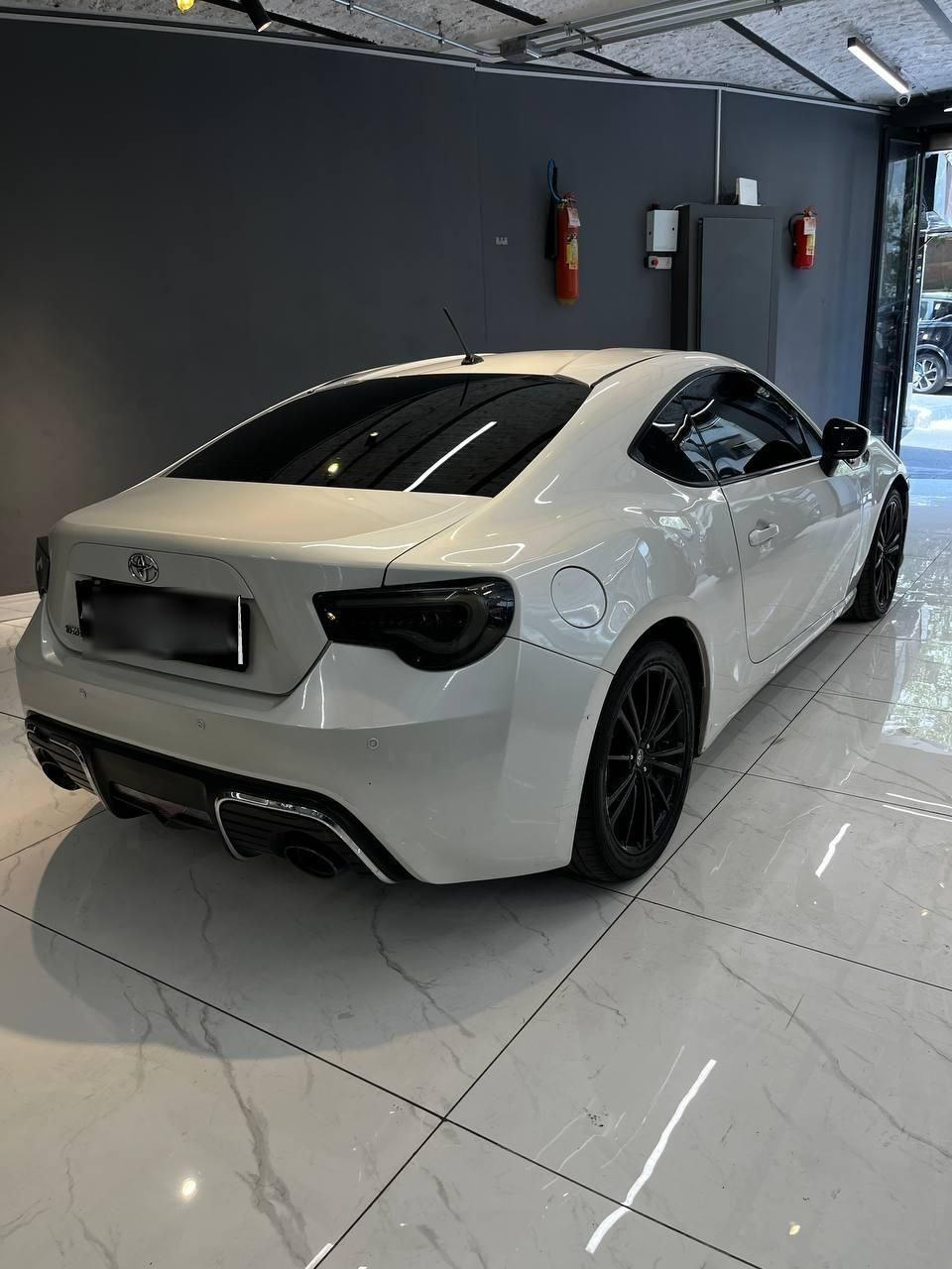 تویوتا GT 86 اتومات آپشنال - 2013