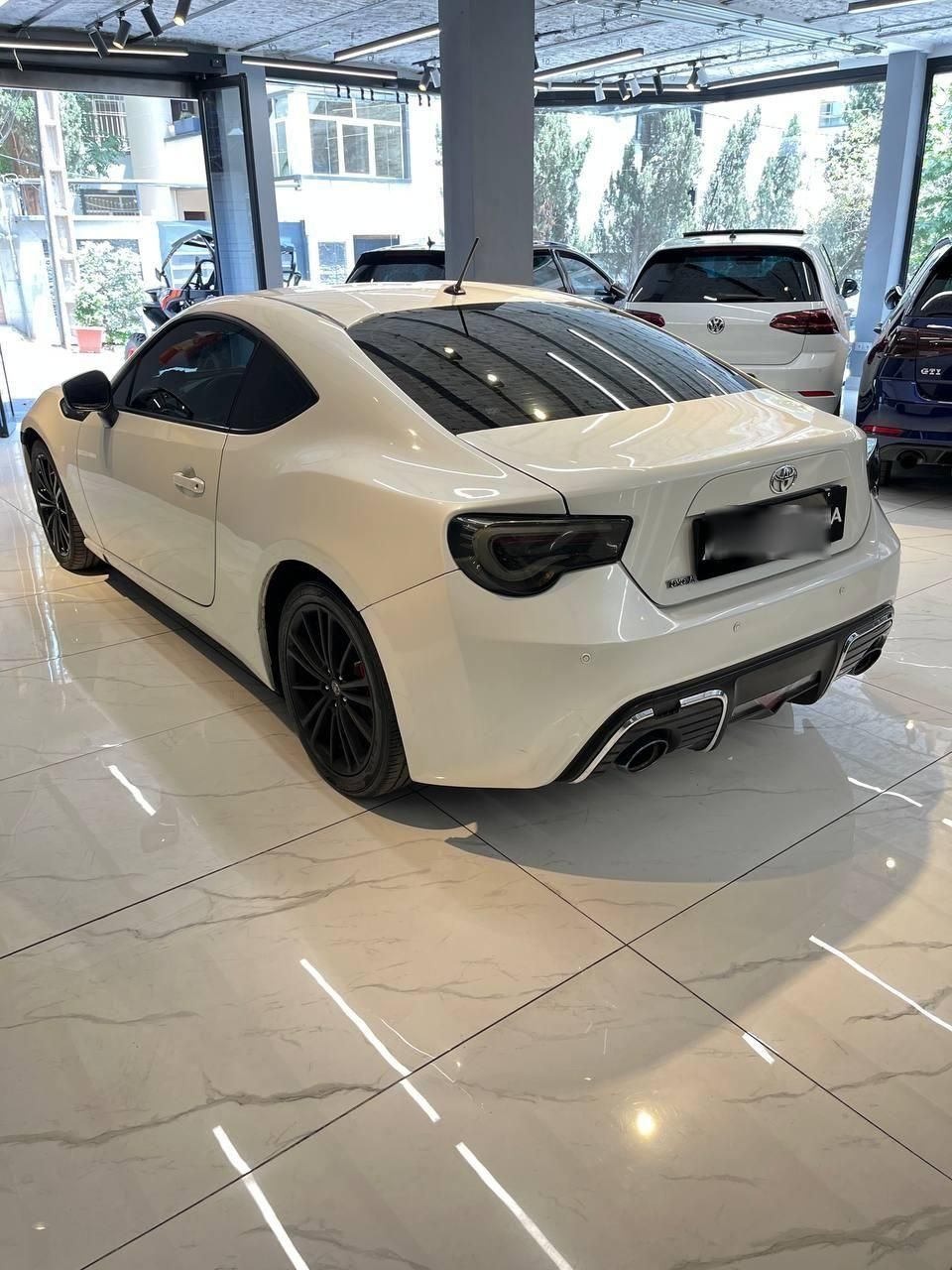 تویوتا GT 86 اتومات آپشنال - 2013