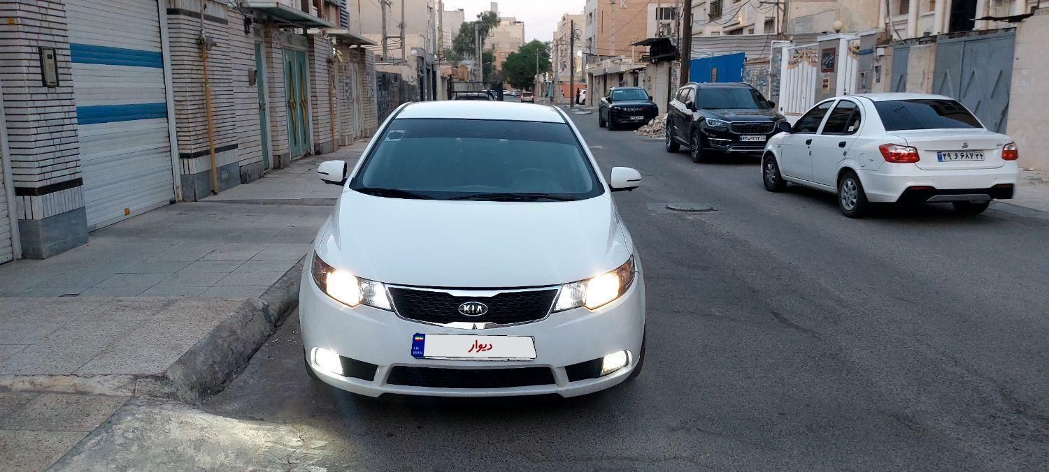 خودرو کیا، سراتو مونتاژ آگهی ann_18982566
