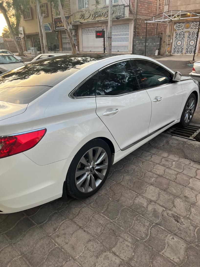 هیوندای آزرا (گرنجور) 3000cc - 2013