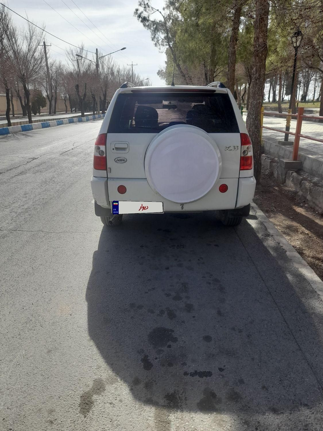 ام وی ام X33 دنده‌ای ساده - 1390