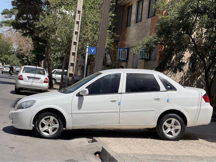 لیفان 520 دنده‌ای - 1387