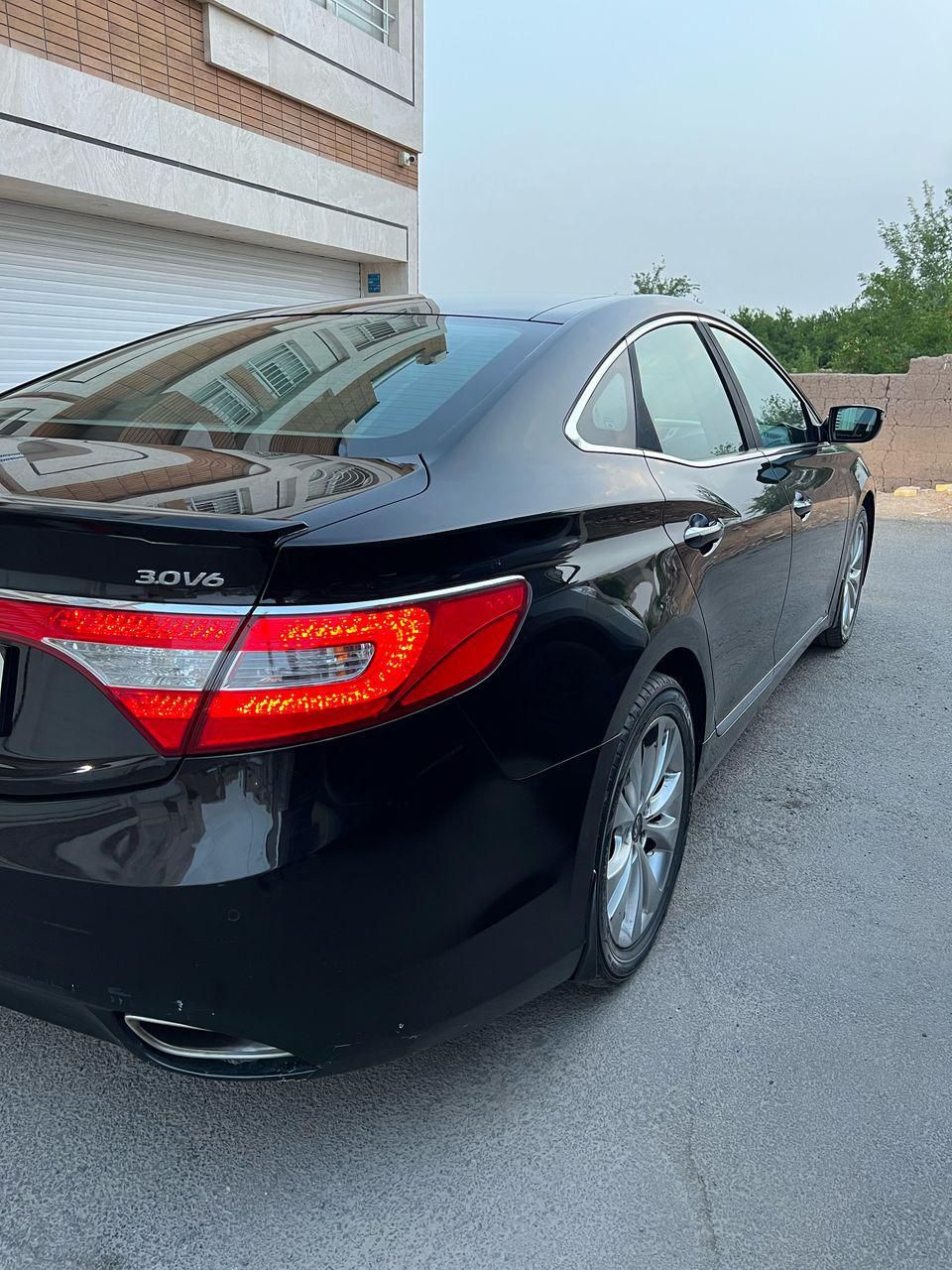 هیوندای آزرا (گرنجور) 3000cc - 2013