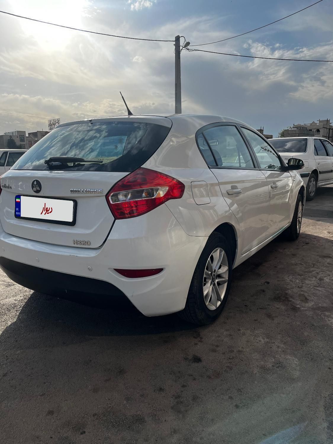 برلیانس H320 دنده‌ای 1500 - 1396