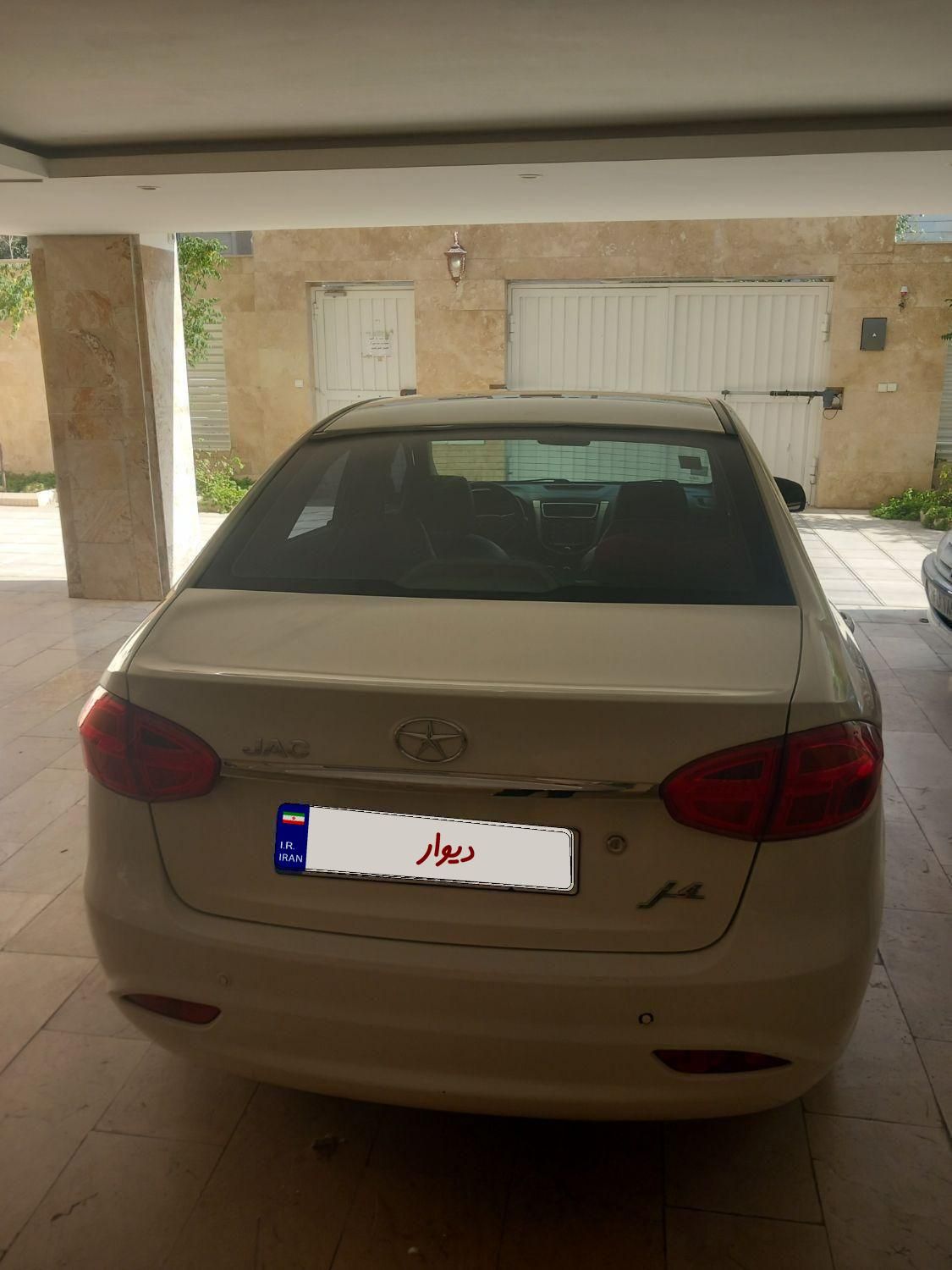 جک J4 اتوماتیک ساده - 1402