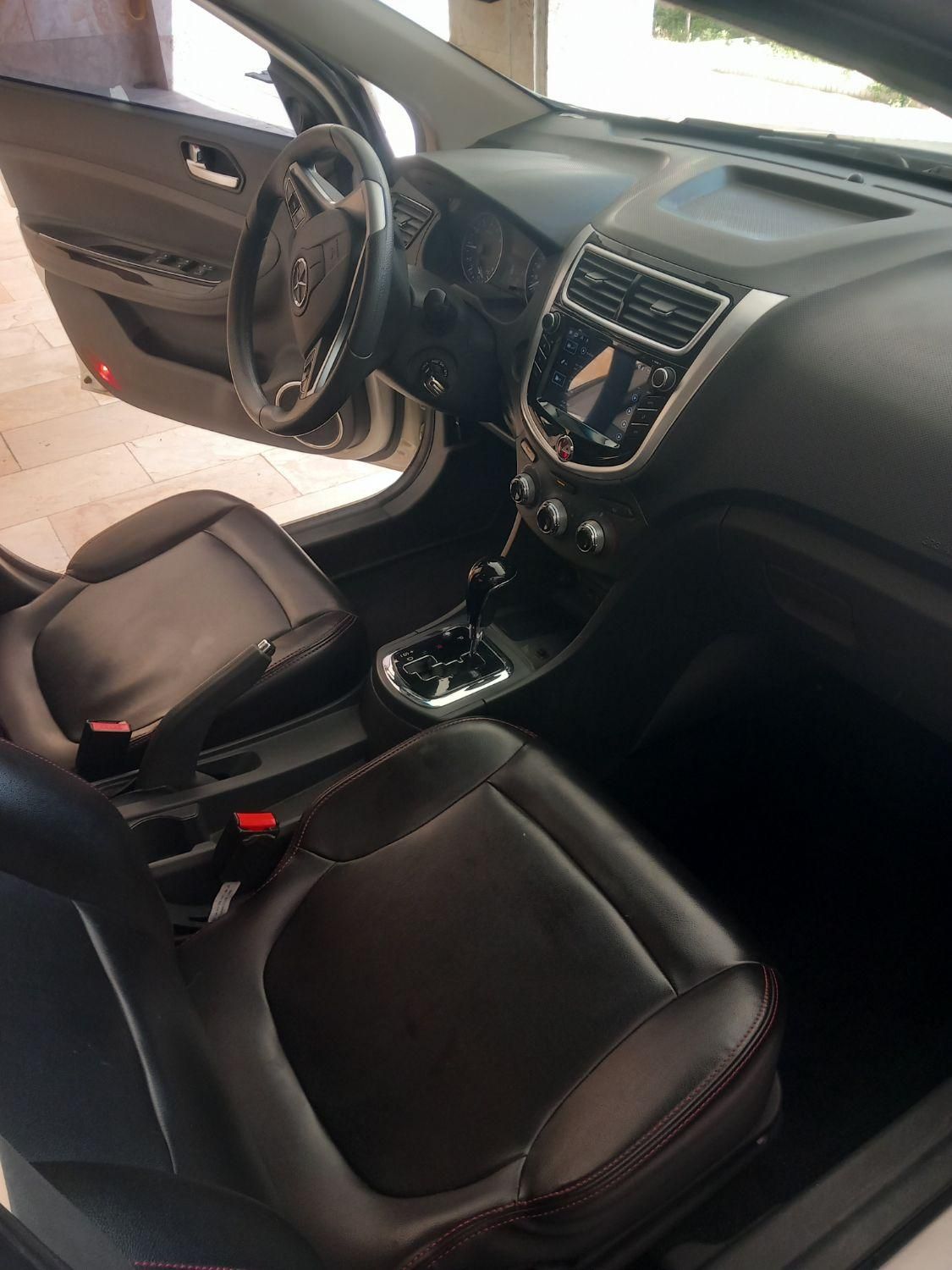 جک J4 اتوماتیک ساده - 1402
