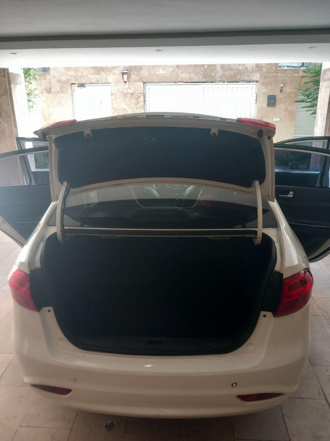 جک J4 اتوماتیک ساده - 1402